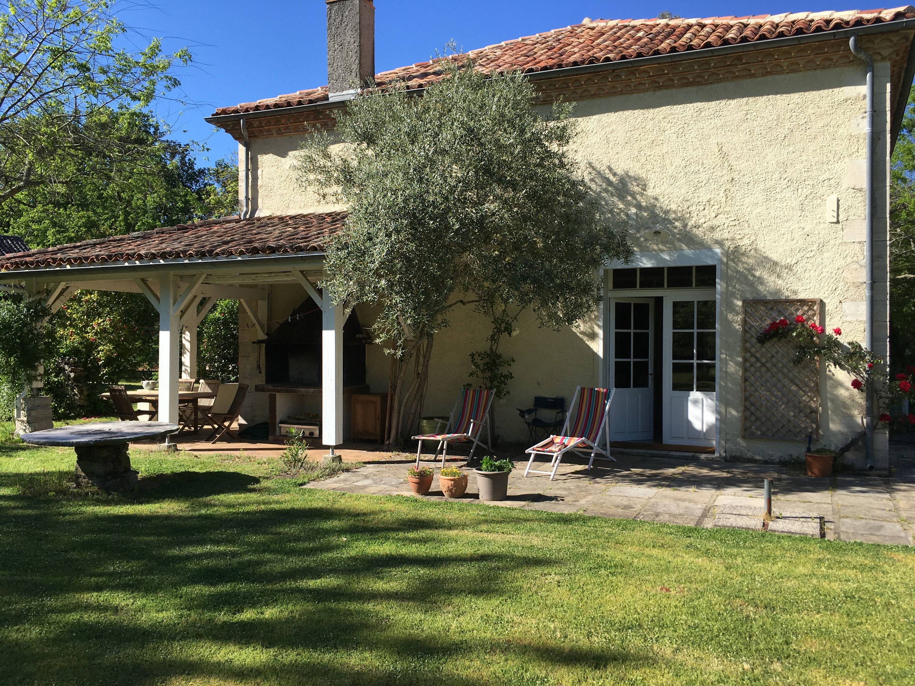 Location Saisonnière au Castets Maison de 250m² - 10 couchages