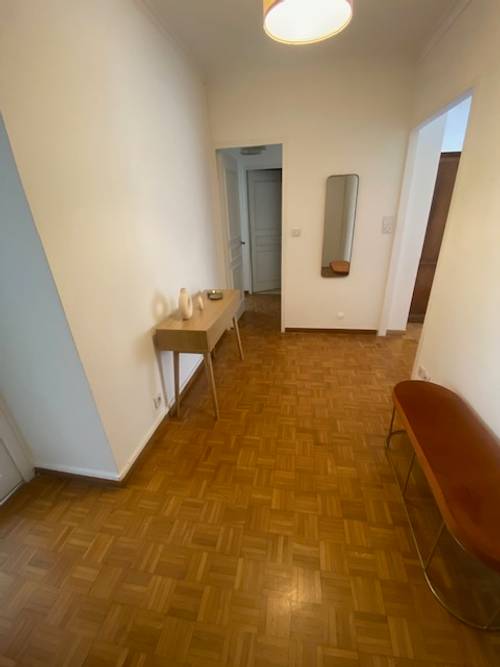 Loue charmant trois pièces 79m², moderne et confortable, Marseille Prado