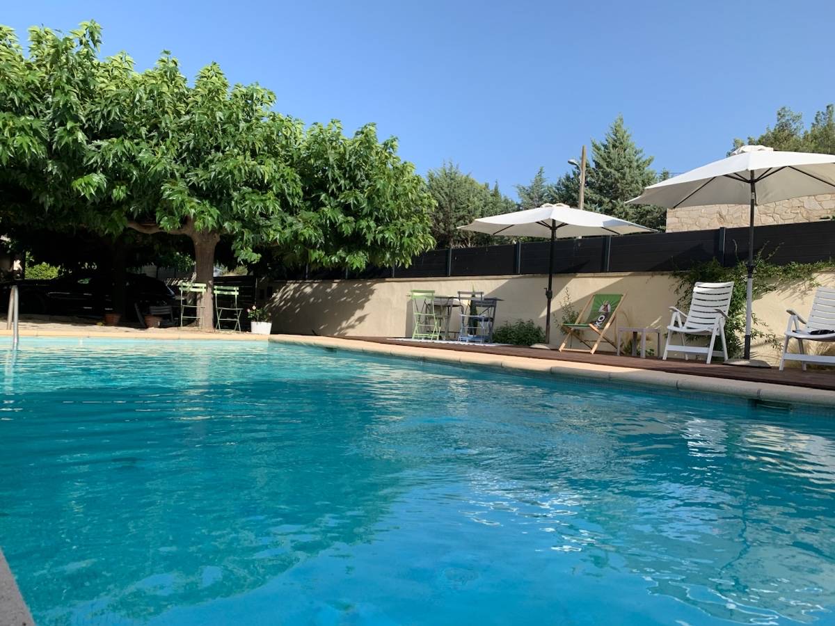 Loue villa avec piscine entre vignes et garrigues - 9 couchages - Saint-Georges-d’Orques (34)