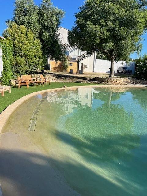 Loue maison à 3 kilomètres d’UZES, 5 chambres, piscine lagon - 10 couchages, Saint-Maximin (30)