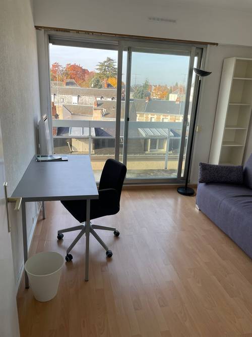 Loue studio - 16m² - Tours Centre
