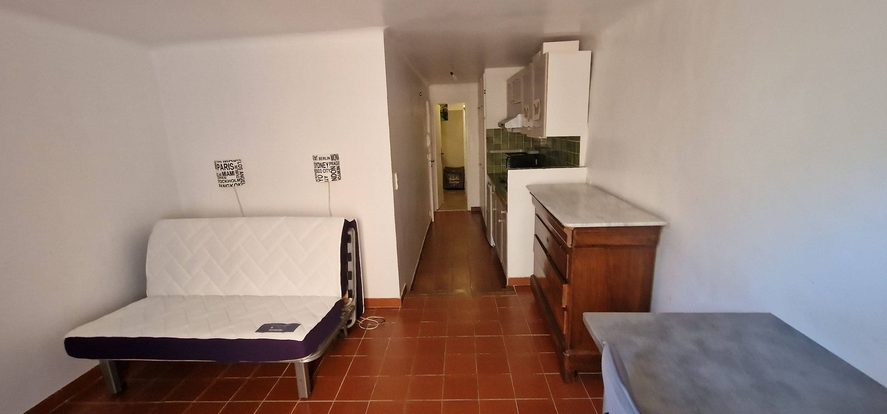 Loue studio 24m² Le Castellet