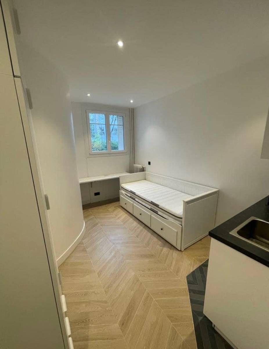 Loue studio meublé - 14m² - Neuilly-sur-Seine - disponible fin décembre