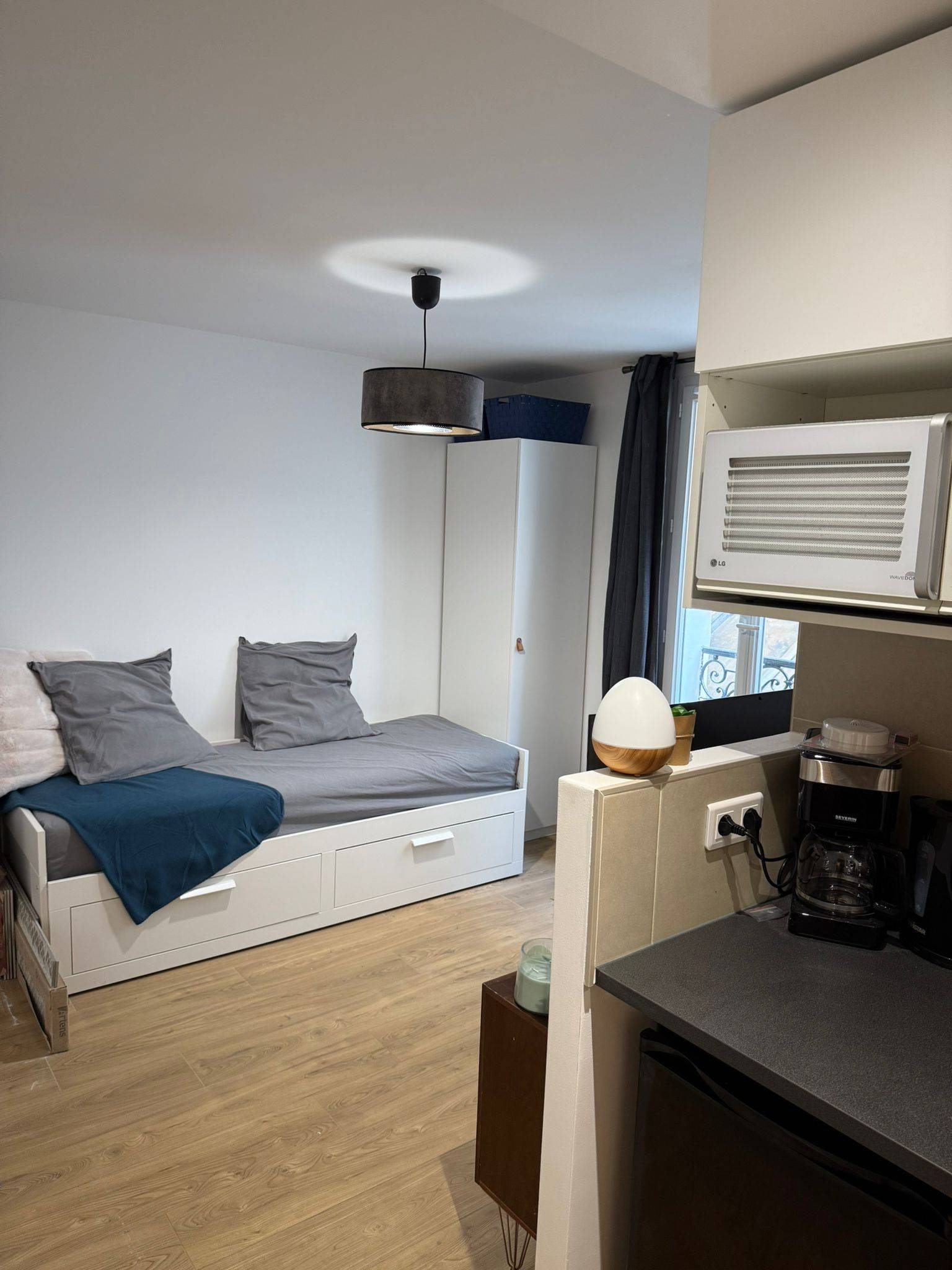 Location studio 18m² Paris 10ème (entièrement refais à neuf)