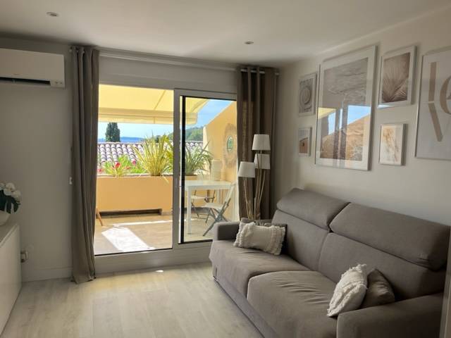 Loue studio Pramousquier - 2 couchages - Le Lavandou (83)