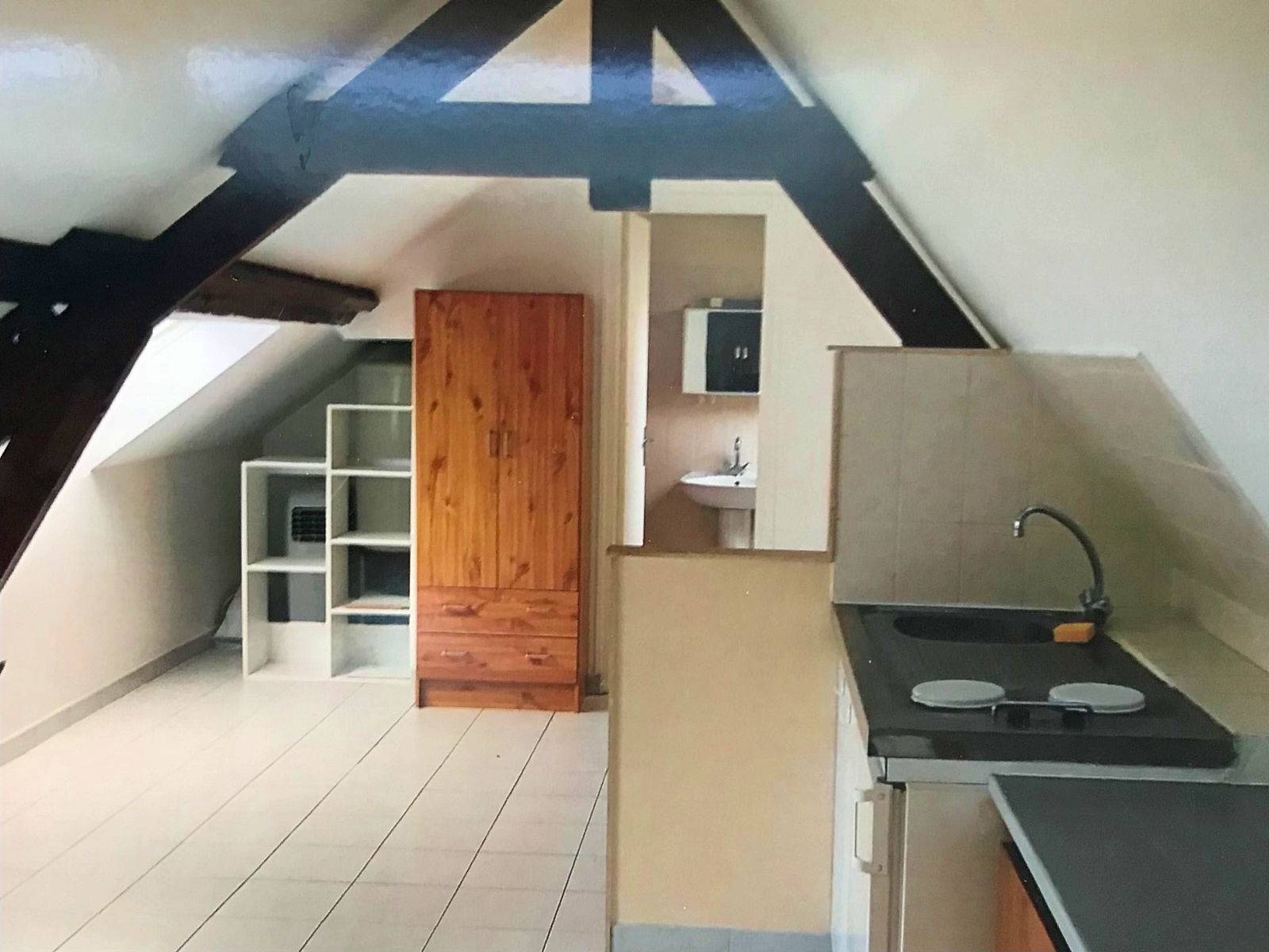 Loue studio 30m² Reims - 52 rue Jacquart