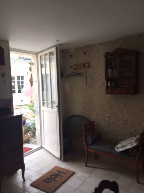 Loue pied à terre meublé Cognac 16100 - 22m²