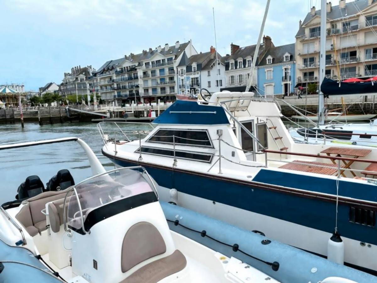 Loue vacances sur un bateau 3