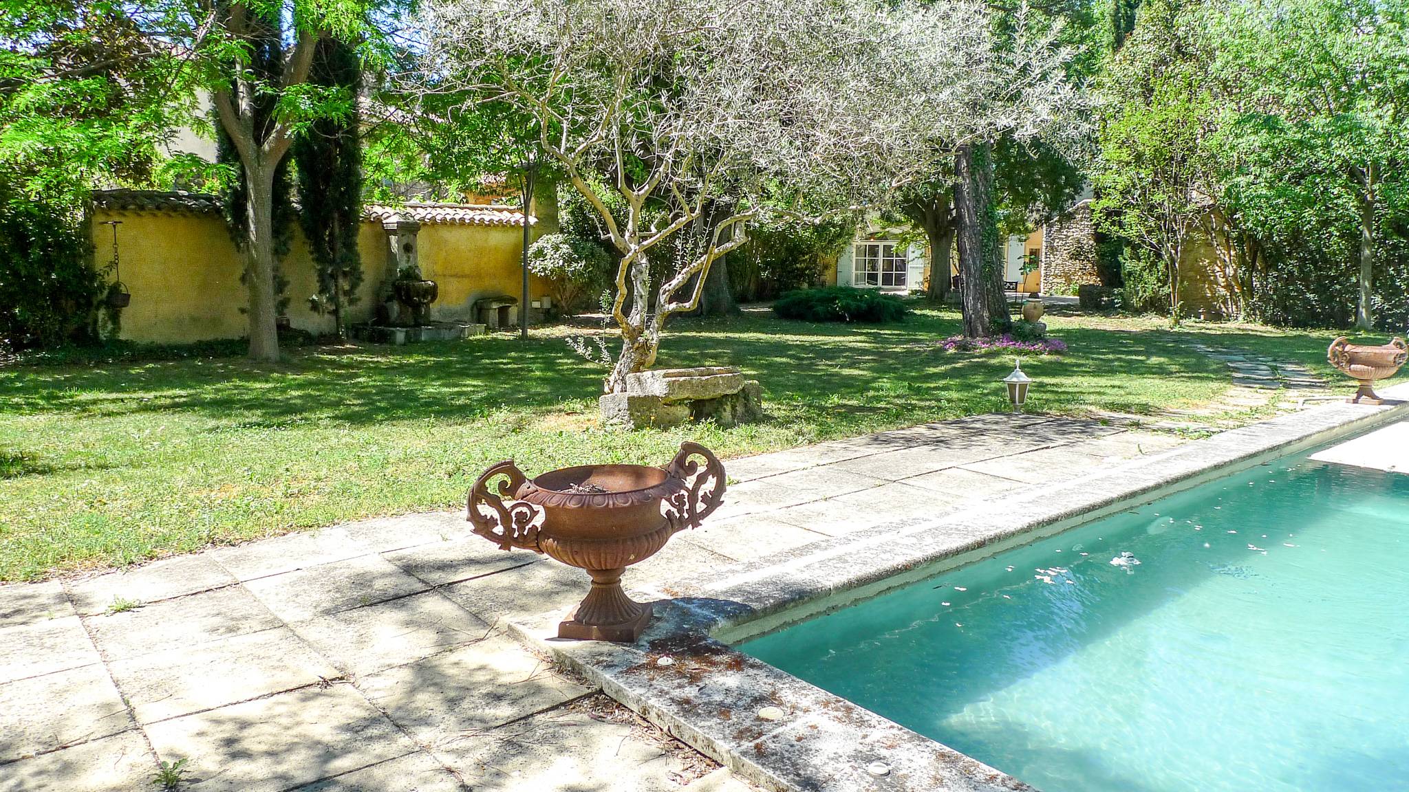 Loue vacances en Provence à Saint Cécile les Vignes 3 chambres, 6