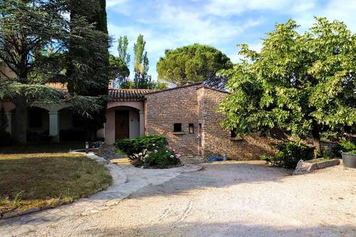 Loue villa 3 chambres Aix-en-Provence (13) - 6/8 couchages