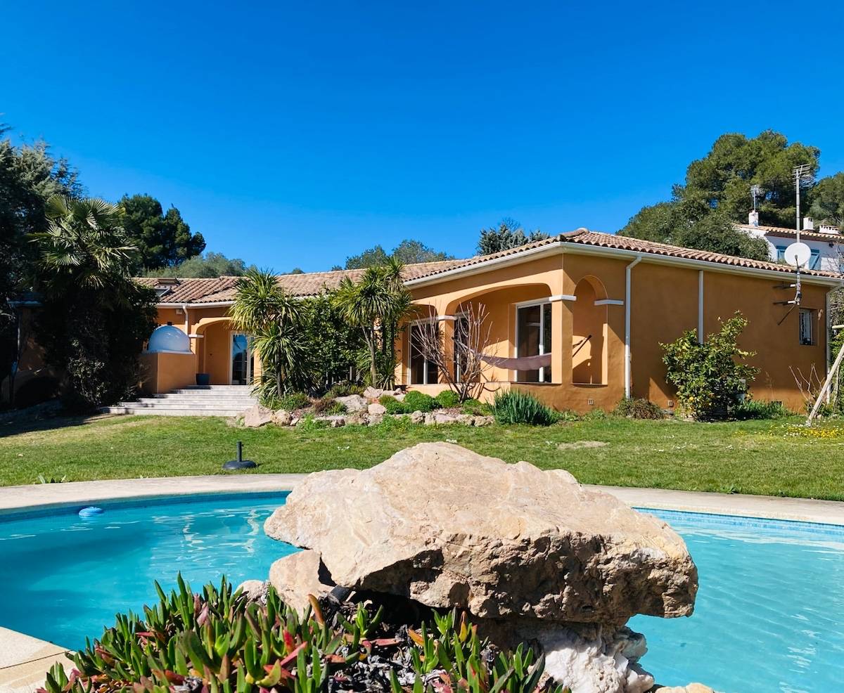 Location Villa haut de gamme PEZENAS (Hérault)