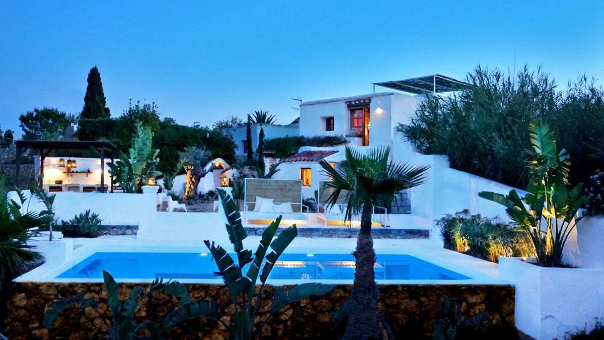 Loue villa 8/12 couchages à Ibiza Espagne