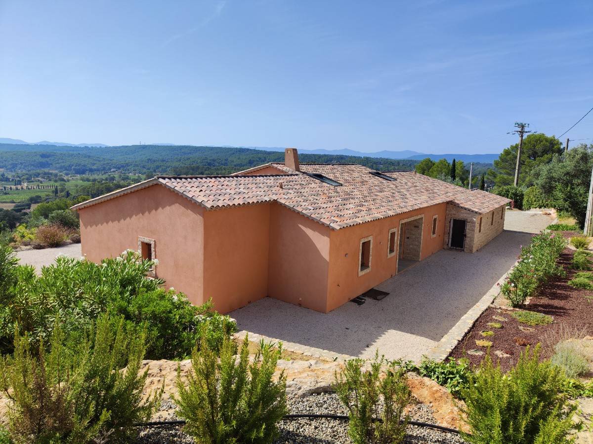 Loue villa avec piscine - 4 chambres, 8 couchages,Lorgues (83)