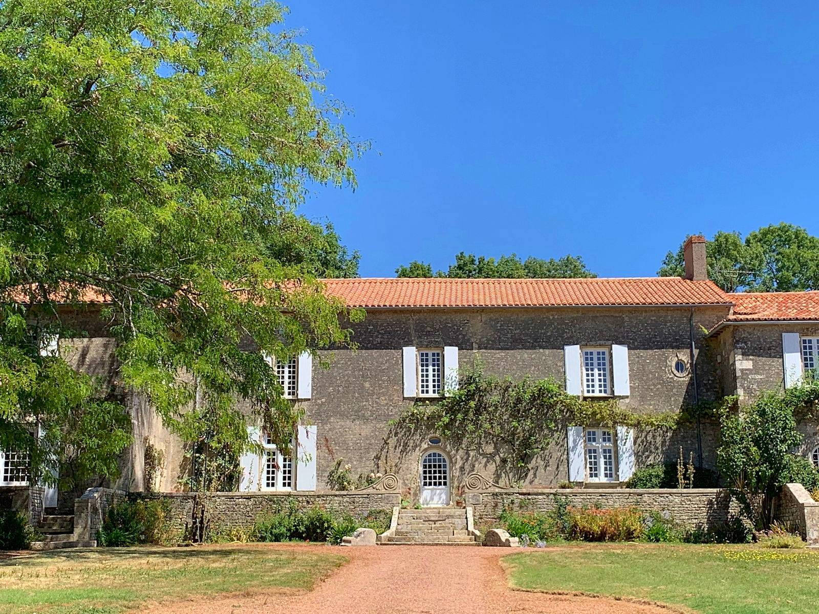 Loue villa en bordure de la forêt de Mervent - 22 couchages - L’Orbrie (85)