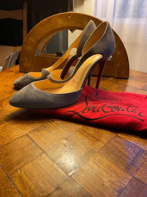 Louboutin neuve