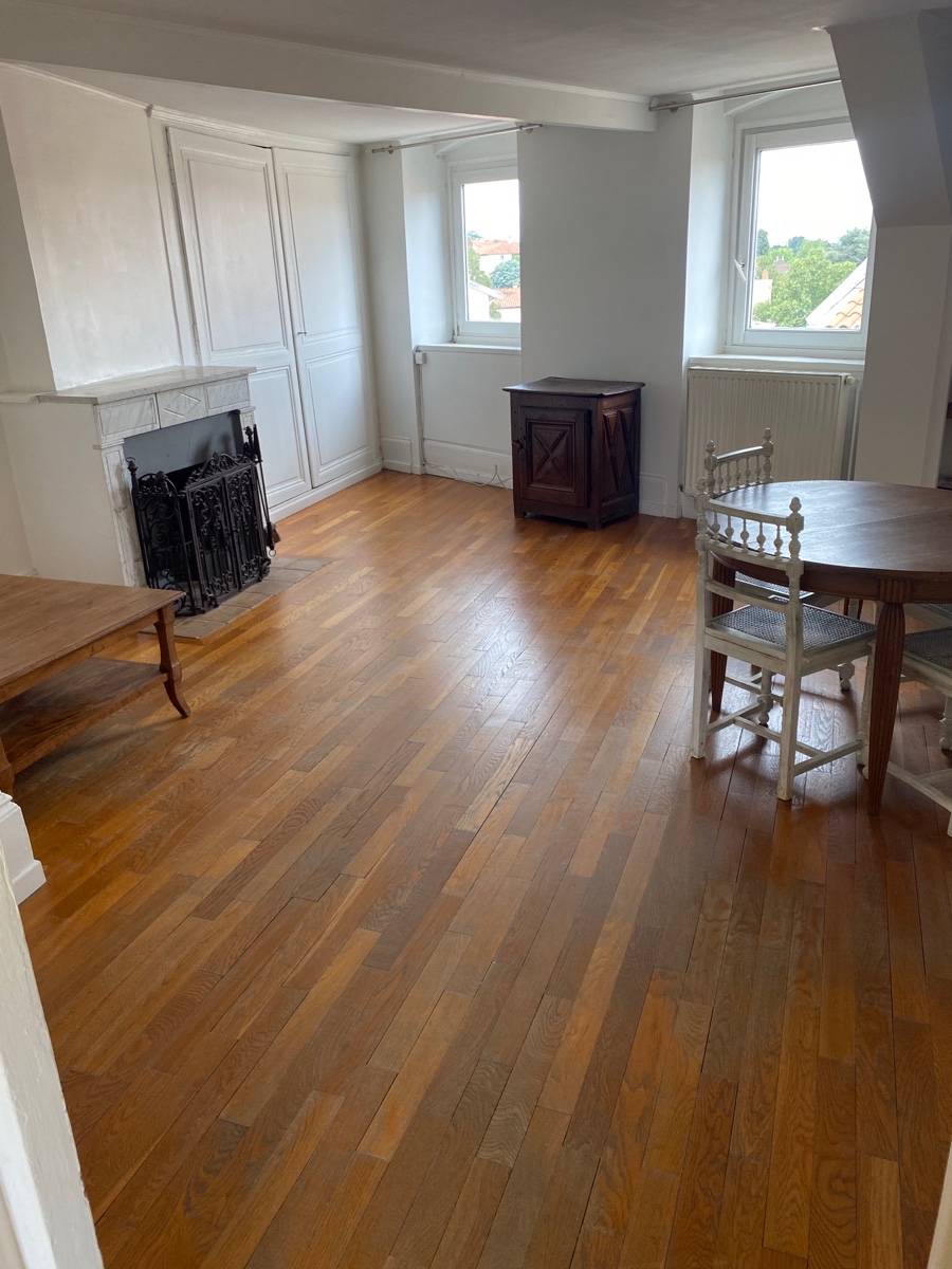 Loue appartement 63m² Lyon 5ème