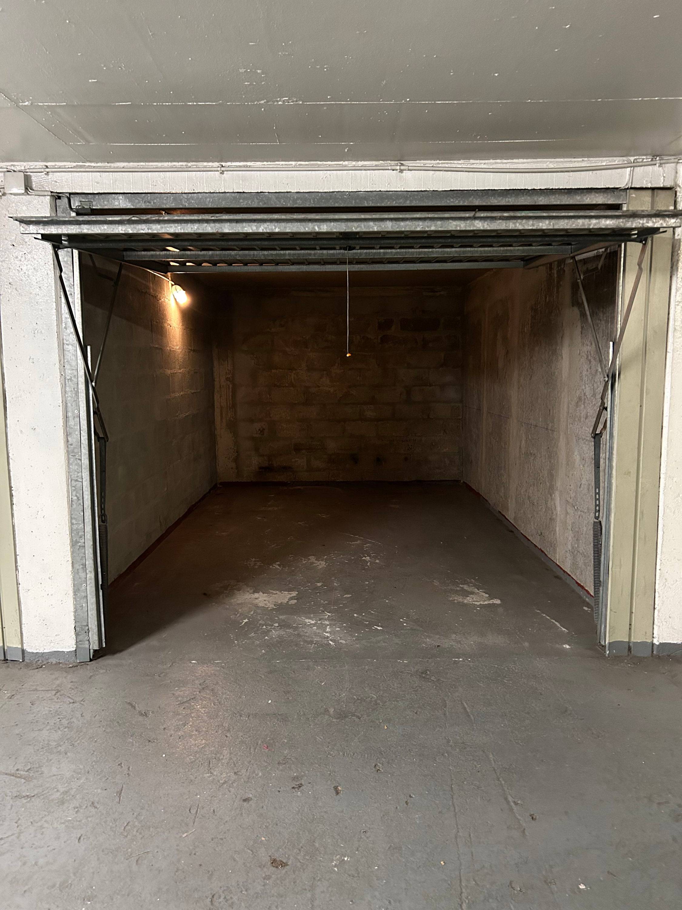 Loue boxe - 15m², Paris 11ème