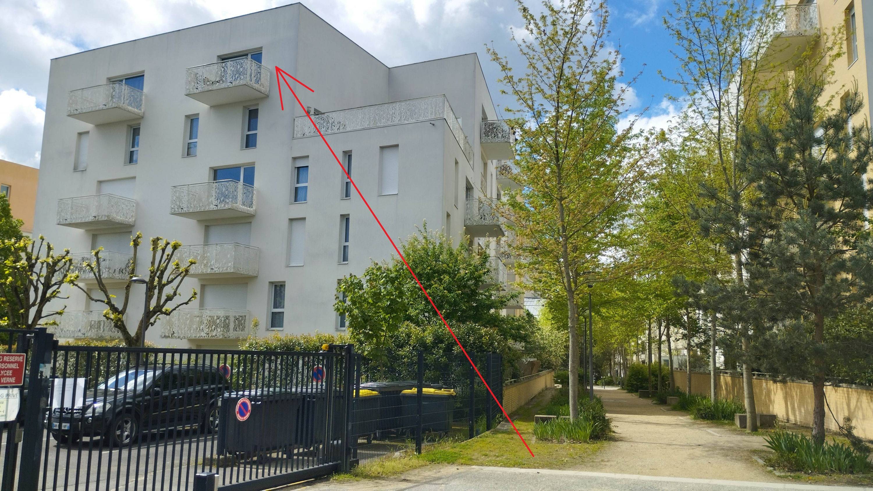 Loue studio 33m² avec parking à Cergy-le-Haut
