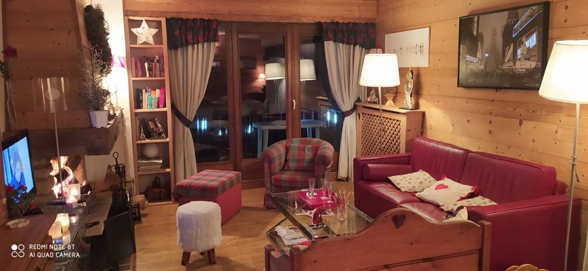 Loue bel appartement - domaine privé avec piscine chauffée et tennis - 2 chambres, 6 couchages Megève