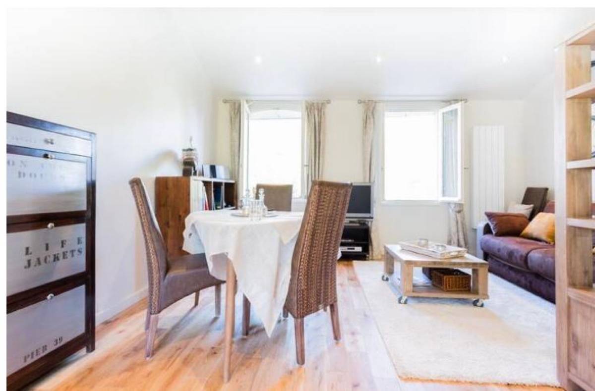 Loue beau T2 centre historique Aix en Provence (13) - 40m²