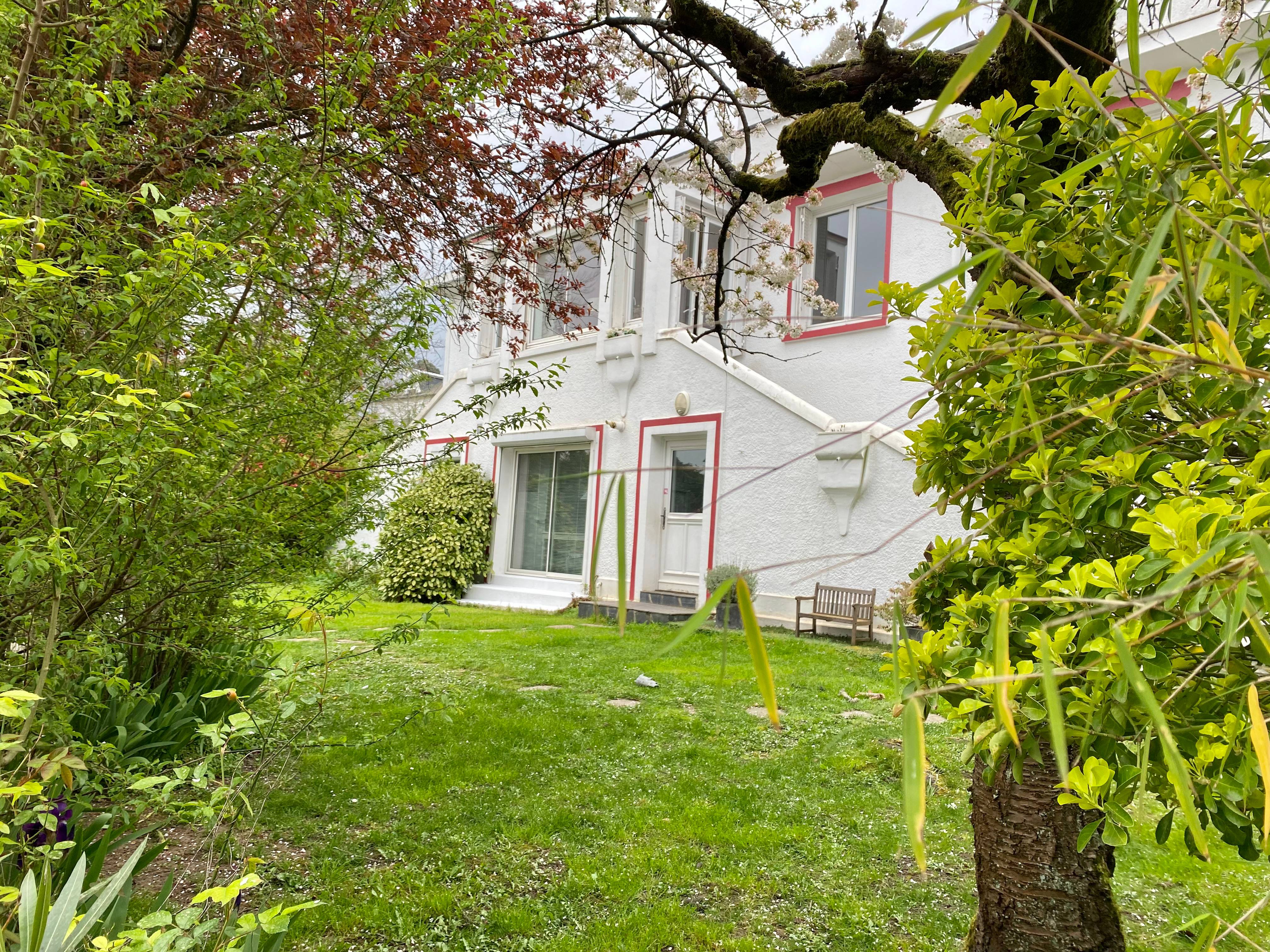 Loue chambre en colocation dans appartement - 90m² - Sceaux