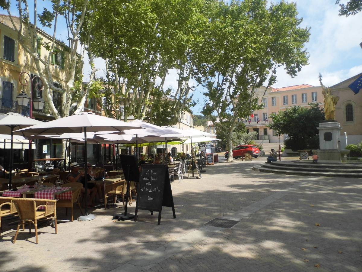 Loue studio - 35m² - Saint-Cyr-sur-Mer