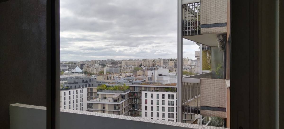 Loue Studio Paris 15ème rue Saint Saens - 24m²