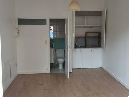 Loue studio proche gare de Rouen (76) - 17m²