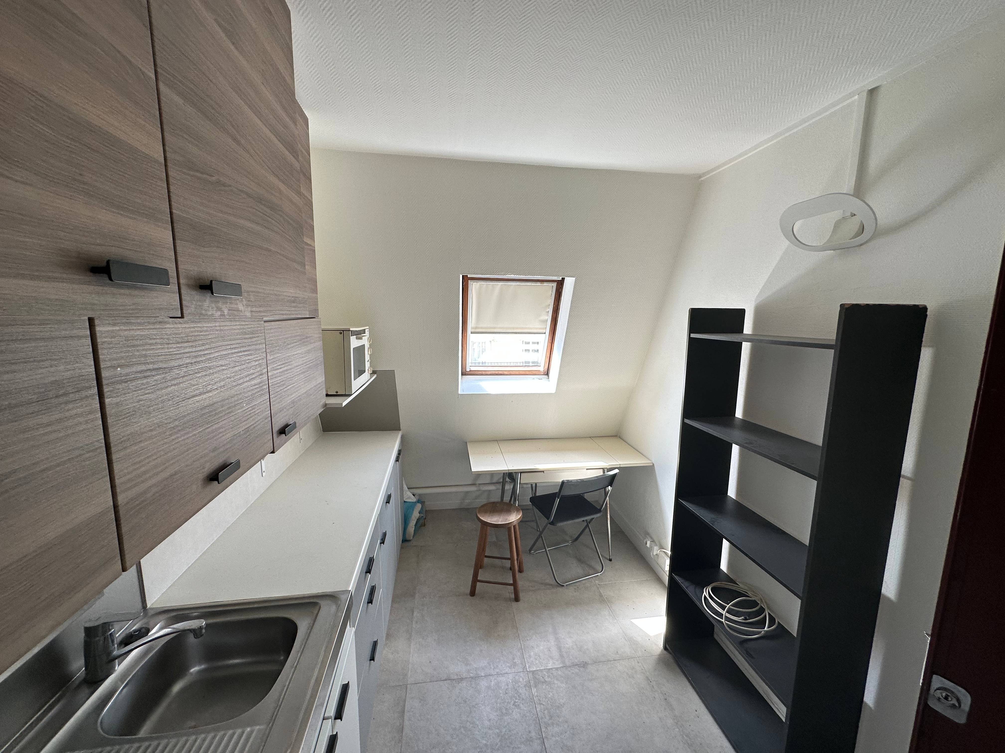 Loue appartement 12m² Paris 17ème - Rue de Prony