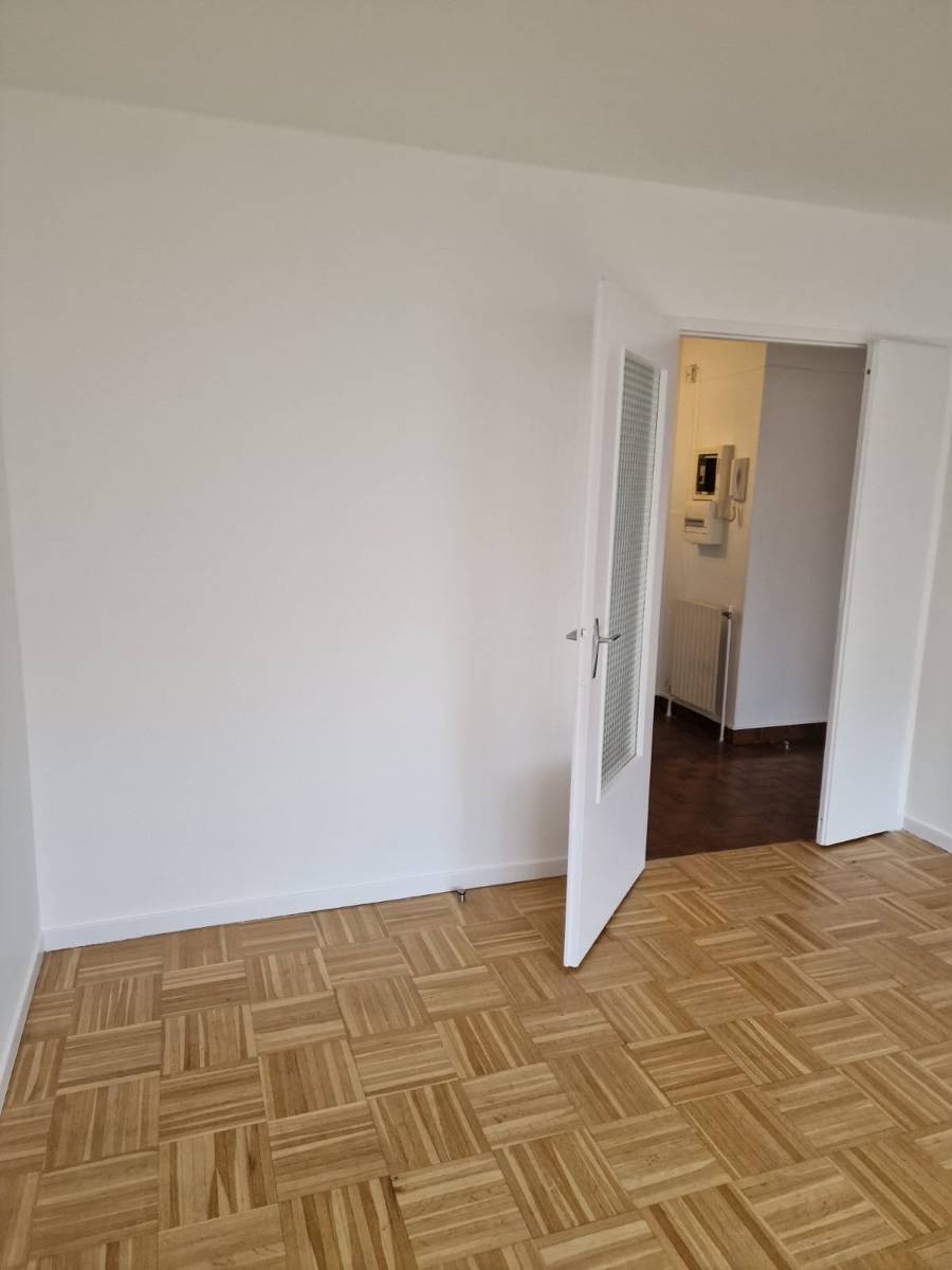 Loue appartement - 82m² - Villeurbanne centre Gratte Ciel