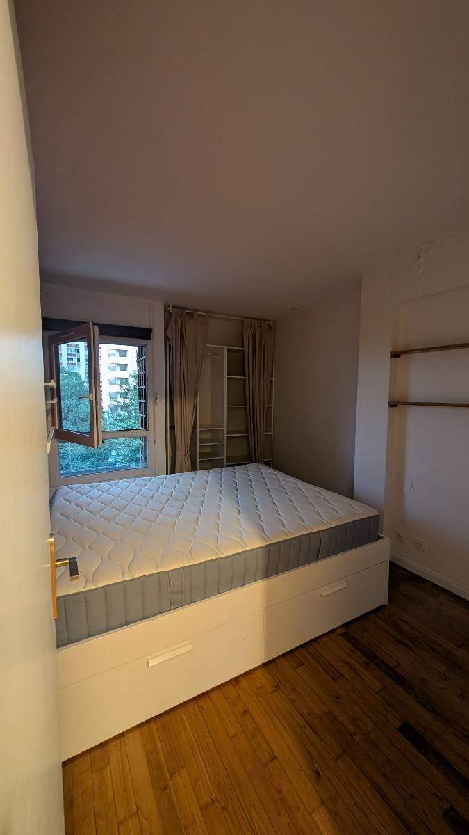 Loue chambre en colocation 72m²