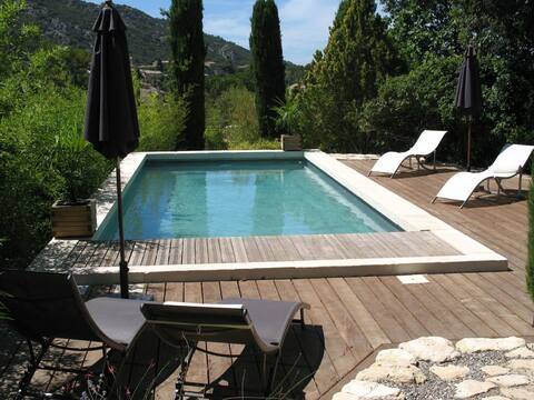 Loue gîte entièrement climatisé dans un mas rénové - 6 couchages