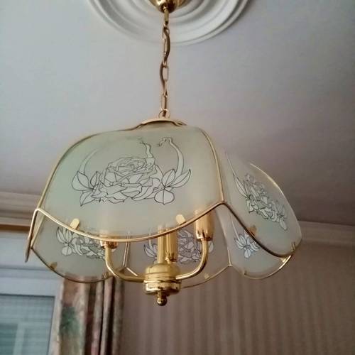 Lustre armature dorée