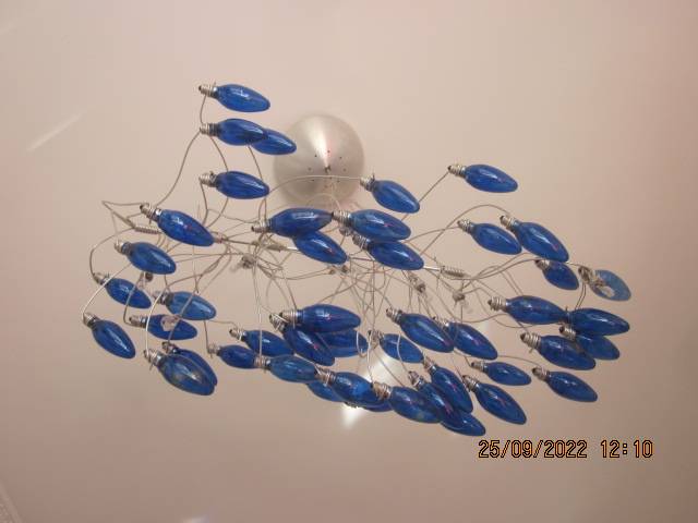 Lustre “banc de Poissons” du designer Salih Mekhici