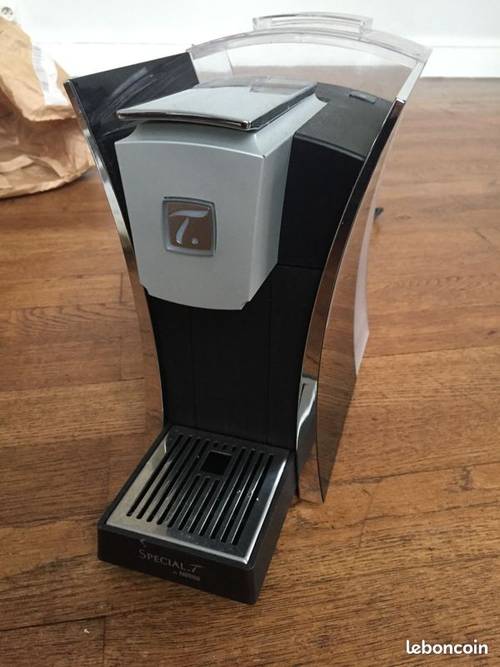 Machine à thé Delonghi Spécial.T