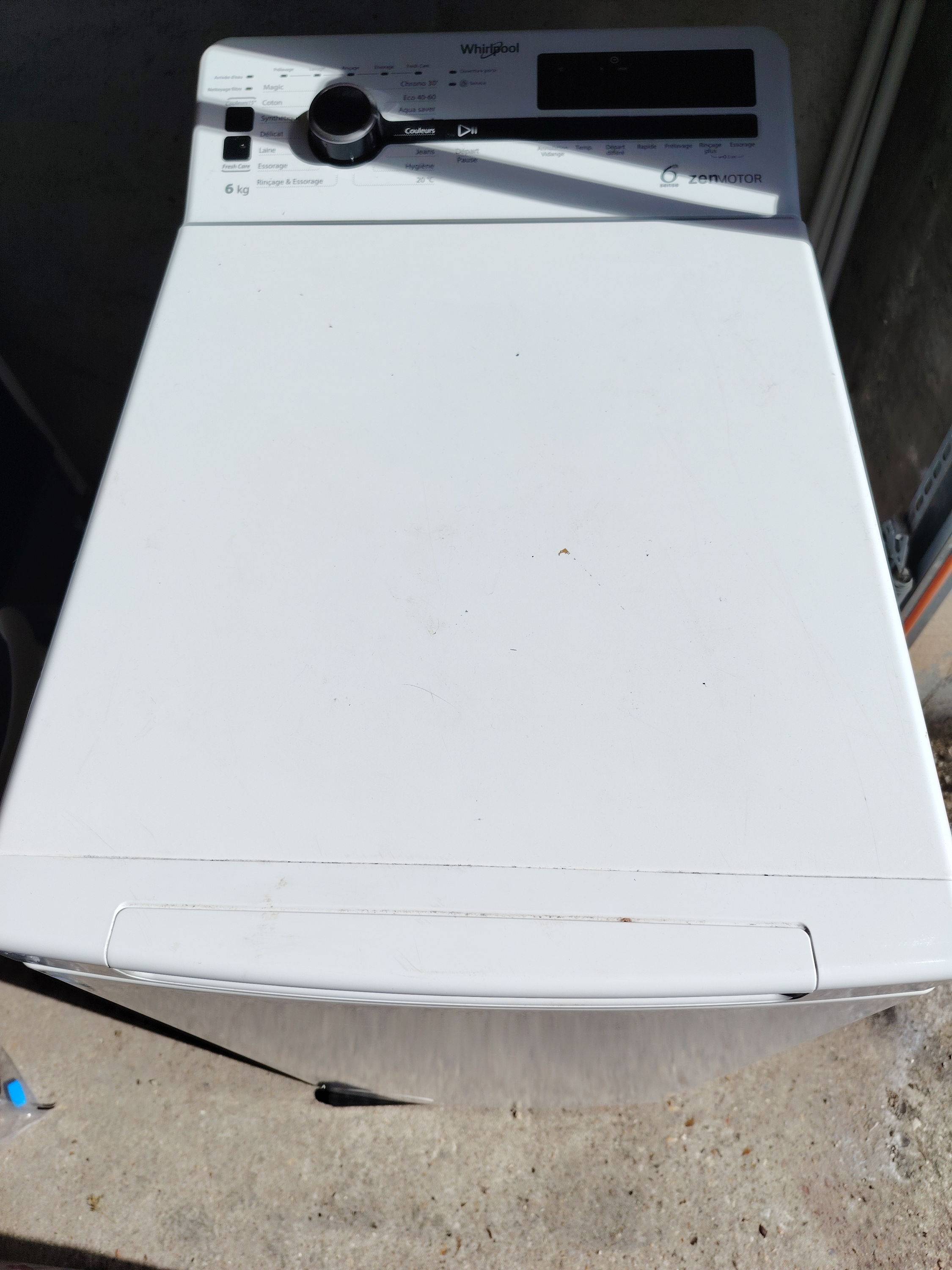 Vends machine à laver Whirlpool Zen Motor