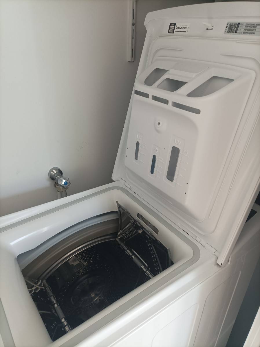 Machine à laver Whirlpool (moins d’un an d’ancienneté)