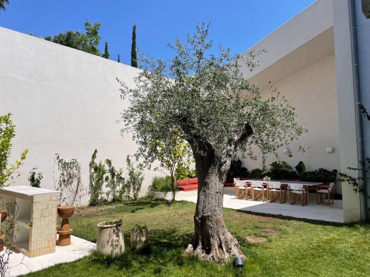 Loue Magnifique Appartement avec jardin et piscine au cœur de Lisbonne - 4 chambres, 8 couchages