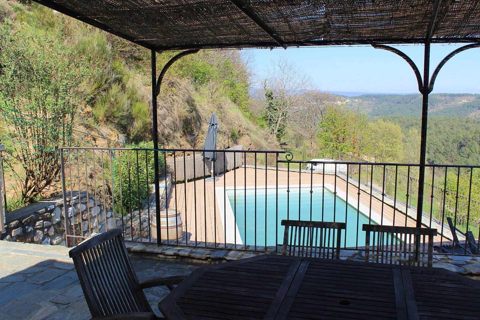 Loue maison de vacances 4 étoiles en Ardèche - 4 chambres, 10 couchages - Chassiers (07)