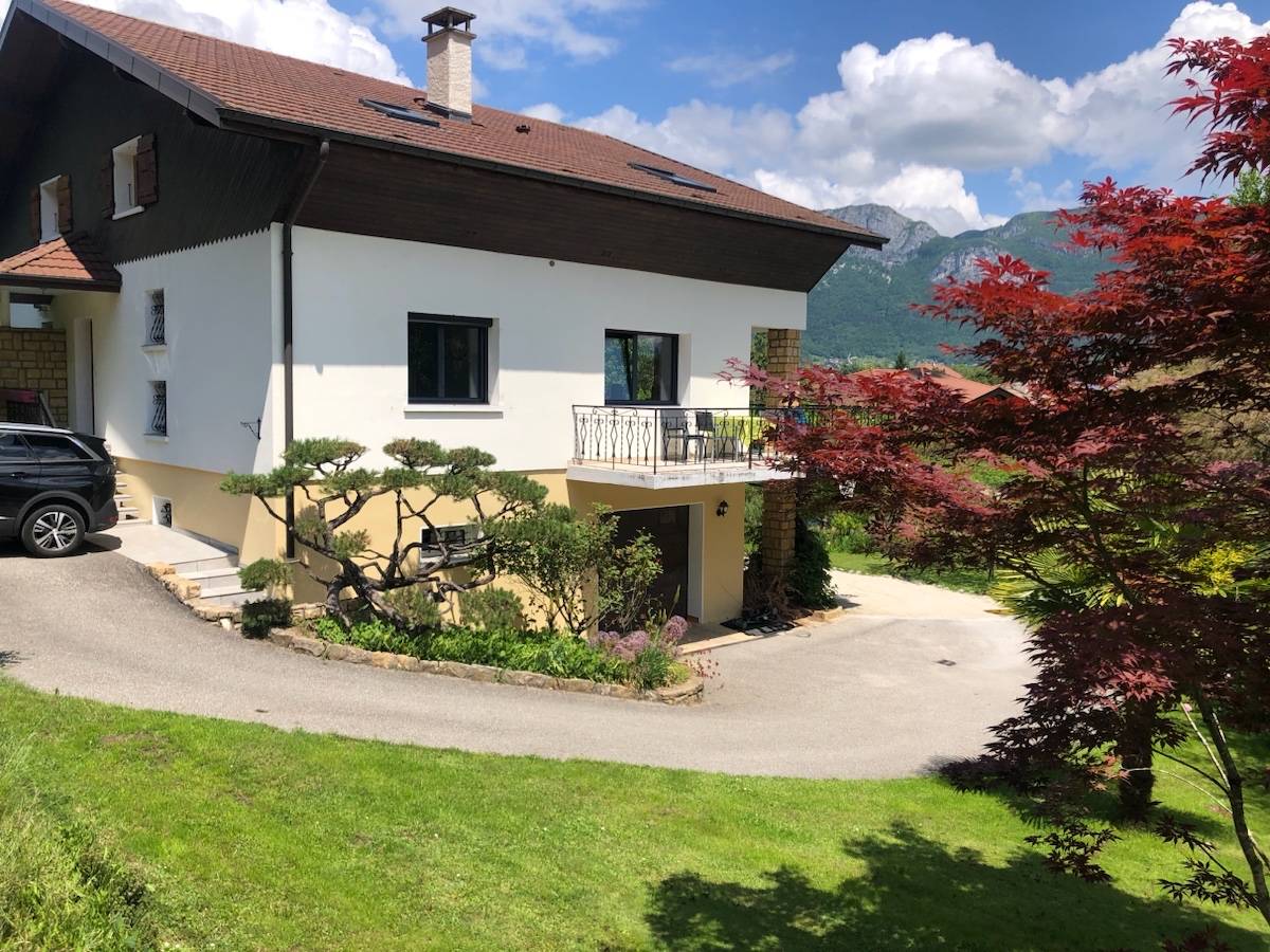 Loue magnifique maison proche du lac - 10 couchages