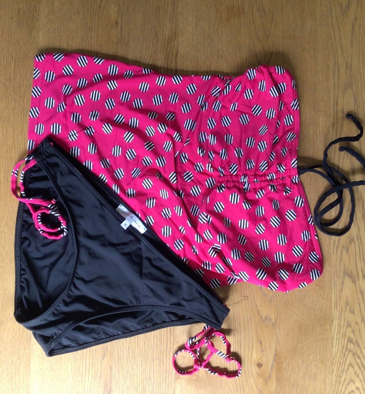 Maillot De Bain Grossesse Essentials - Col V, Bonnets Amovibles, Confortable