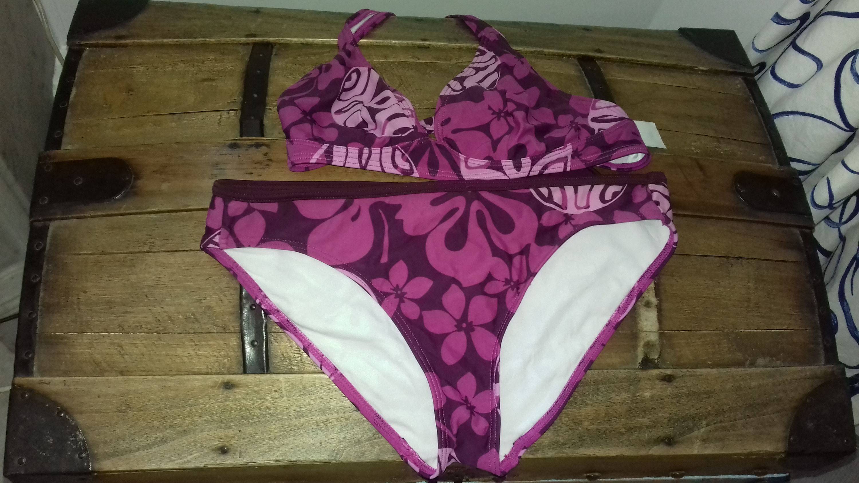 Maillot de bain 2 pièces rose et violet 42