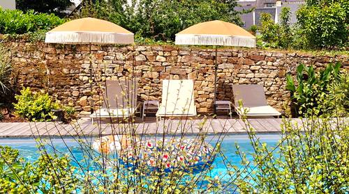 Loue maison années 30 centre ville avec piscine - 4 chambres, 10 couchages - Vannes (56)