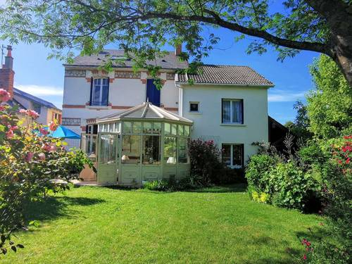 Vends Maison 1930, son annexe, 4 chambres, quartier St Marc, Orléans (45) - 181m²