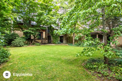 Vends Maison d’architecte, 6 pièces 5 chambres, 180m², jardin de 565m² sur une parcelle de 738m² Saint-Maur-des-Fossés (94)