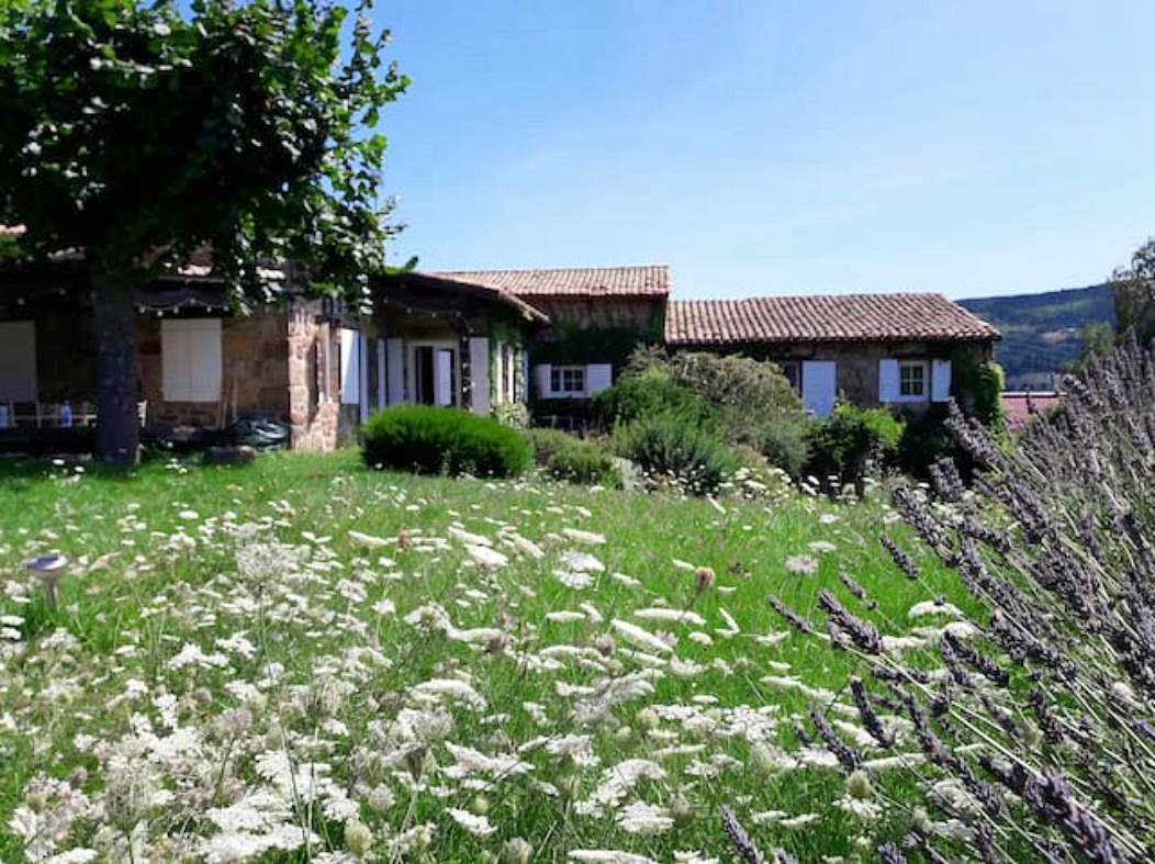 Loue maison en Ardèche verte à 1h10 de Lyon - 6 couchages - Villevocance (07)