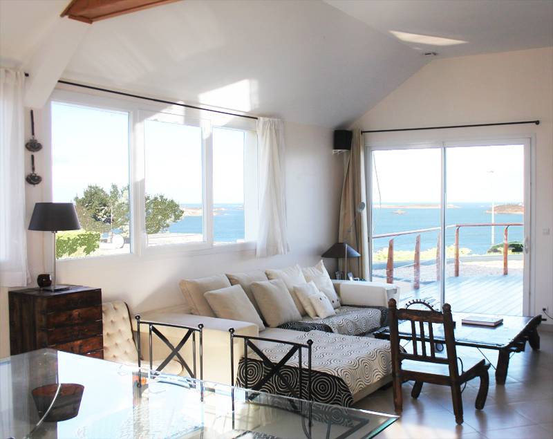 Loue maison sur la Côte de Granit Rose à Trebeurden, vue sur la baie de Goas Treiz - 2 chambres - 4 couchages