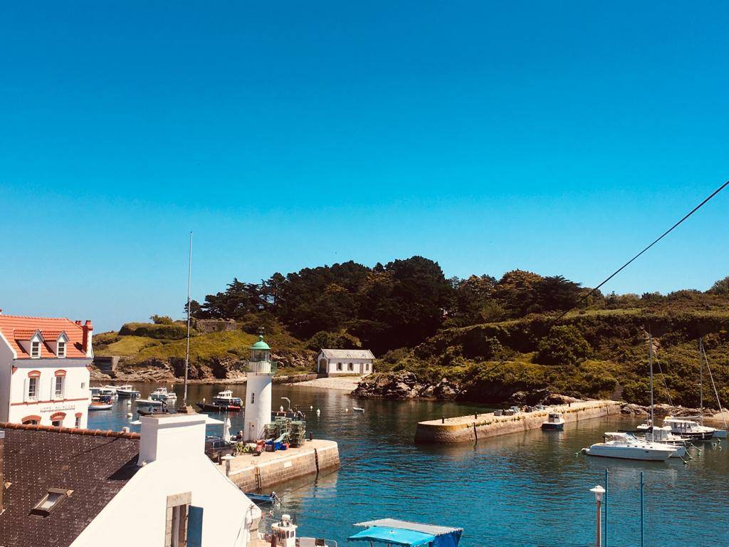 Loue Maison à BelleIle (Sauzon) 3 chambres, 6 couchages on Gens de