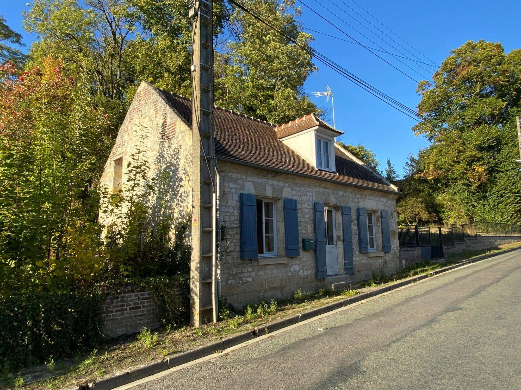 Vends Maison en brique et pierre,4 pièces dans l’Oise - 93m², Monchy-Humières (60)
