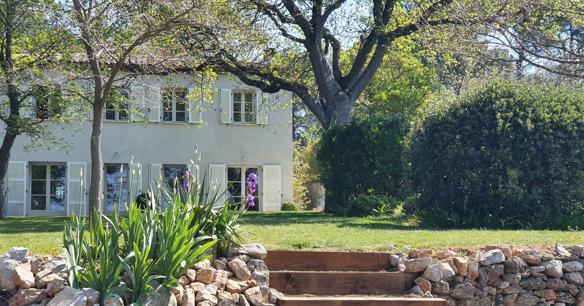 Loue maison calme avec piscine - 8 couchages, 5 chambres - 5 km d’Aix-en-Provence (13)